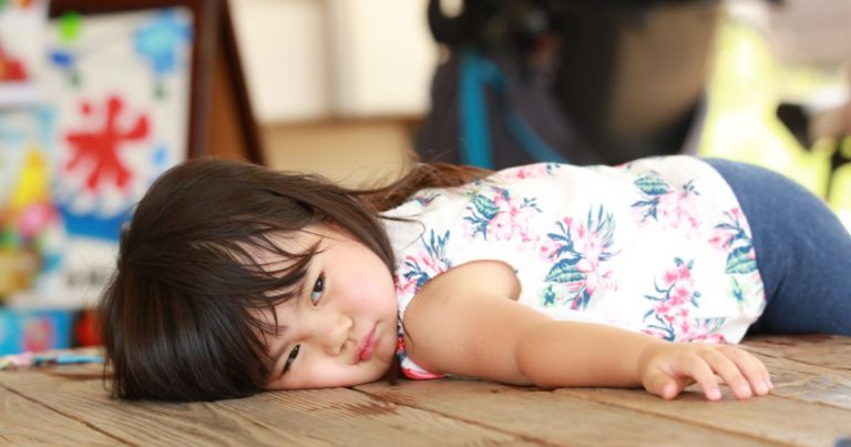 子どもが夏バテでご飯を食べないときの対処法とおすすめレシピ