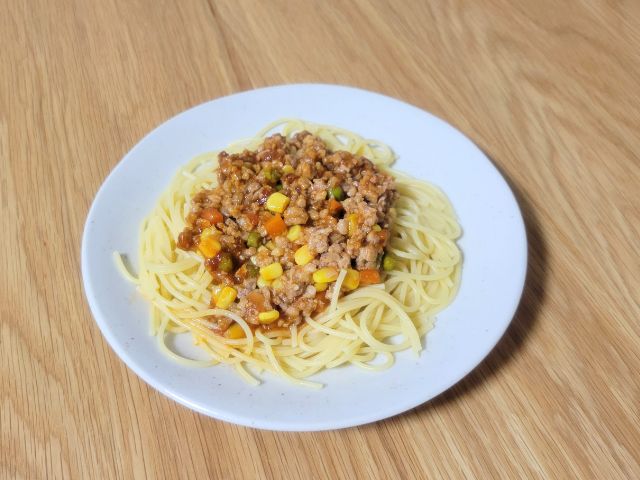 キッズレーション_お肉に野菜を練り込んだミートソース